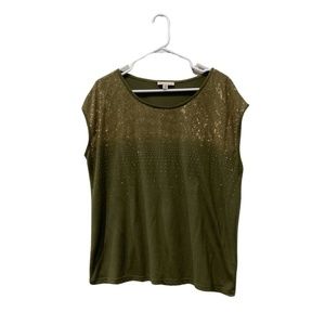 Green loose fit tshirt with gold detailing